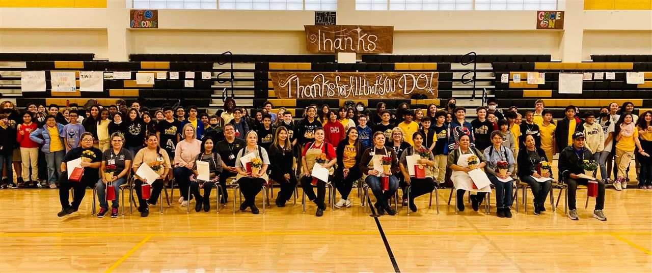 students with cafeteria team